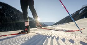 PFAS aus Skiwachs kontaminieren die Loipen
