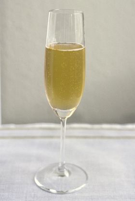 Champagner perfekt serviert