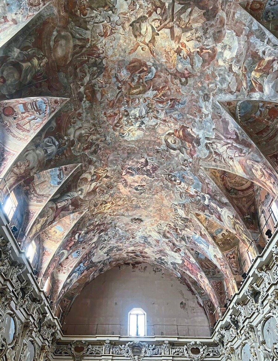 08_HR_vault_of_the_church_after_the_restoration_process.jpg
